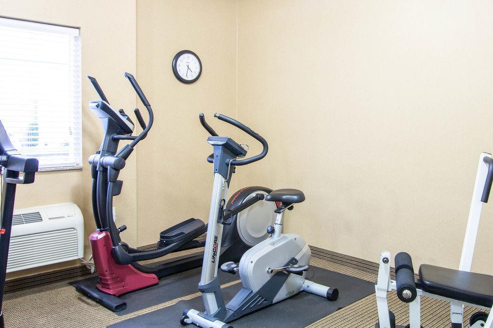 Comfort Inn & Suites Airport Convention Center Βόρειο Τσάρλεστον Εξωτερικό φωτογραφία