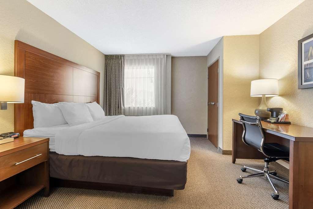 Comfort Inn & Suites Airport Convention Center Βόρειο Τσάρλεστον Δωμάτιο φωτογραφία