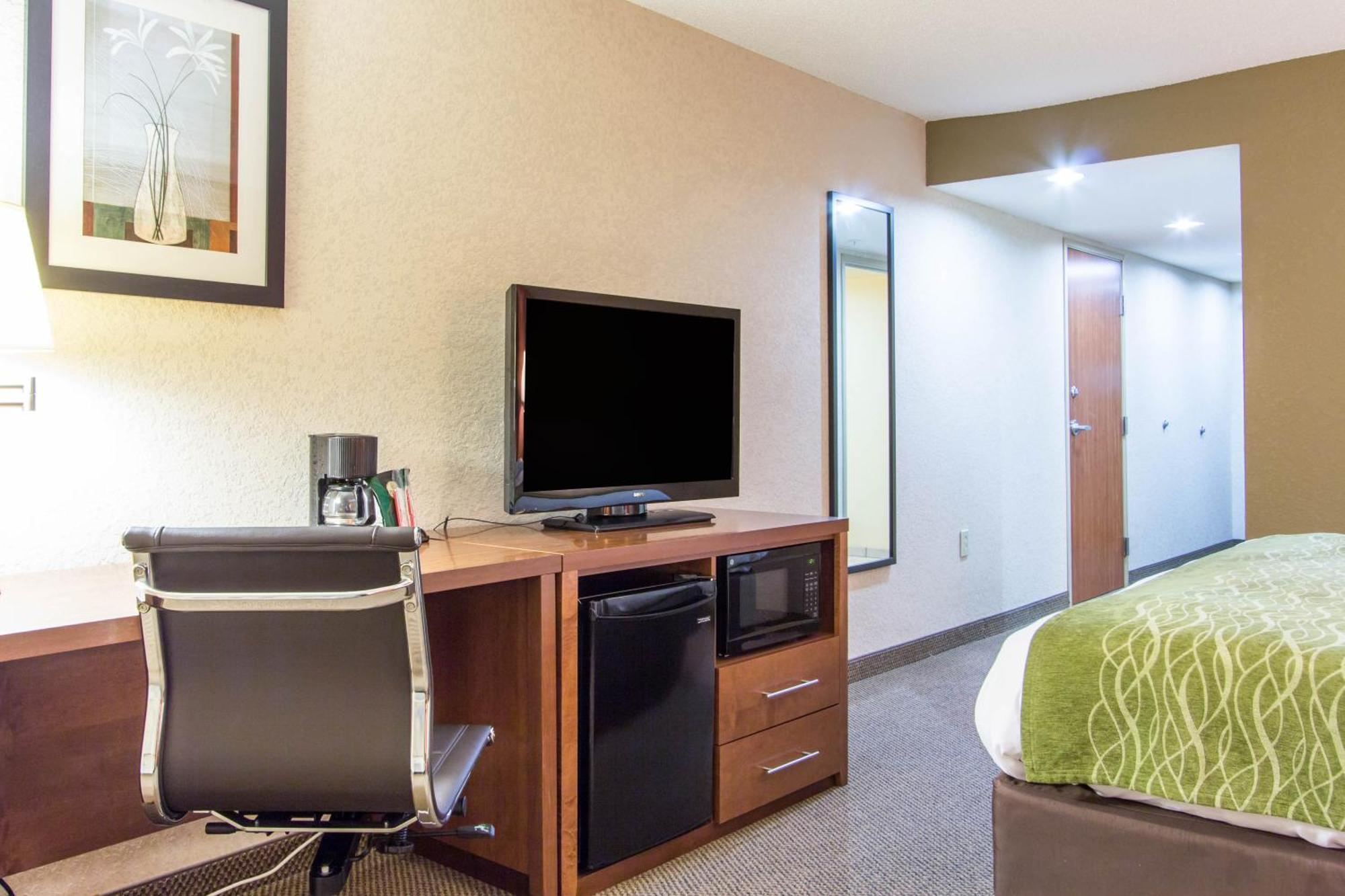 Comfort Inn & Suites Airport Convention Center Βόρειο Τσάρλεστον Εξωτερικό φωτογραφία